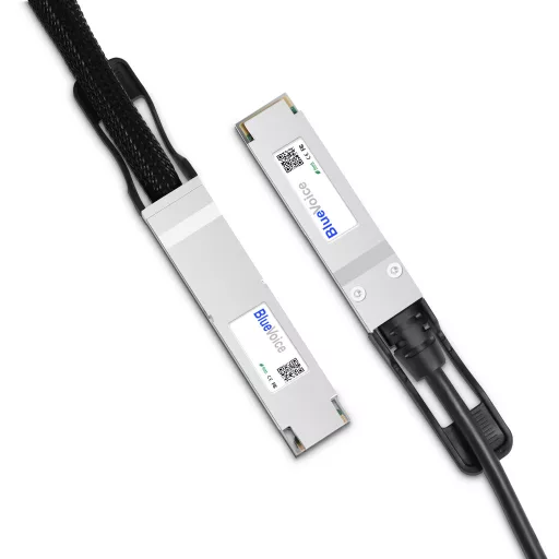 0,5 m NVIDIA 800G és 4x 200G QSFP112 passzív Twinax Direct Attach réz kiépítőkábel között
